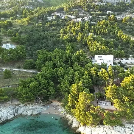 Luxury By The Sea *