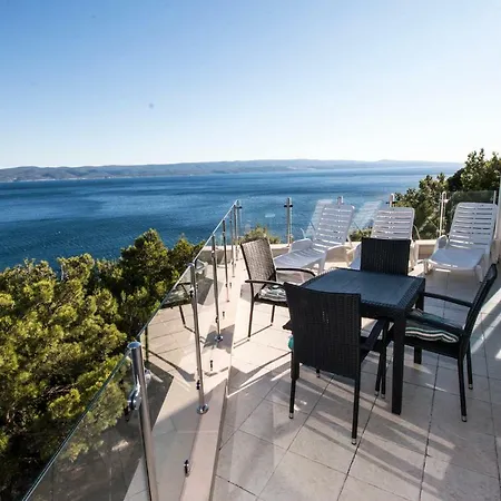 Luxury By The Sea * 皮萨克