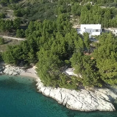 Luxury By The Sea